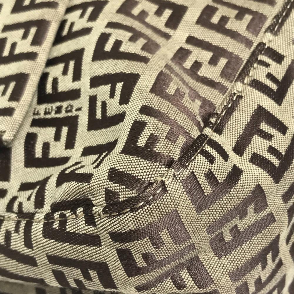 Beige Fabric Fendi Baguette