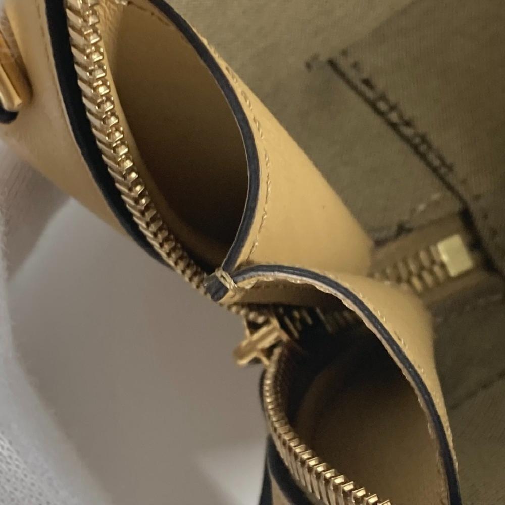 Beige Leather Fendi Shoulder Bag