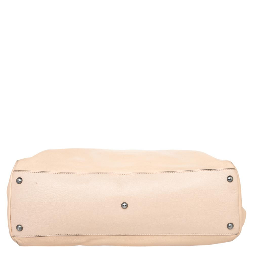 Beige Leather Fendi Peekaboo