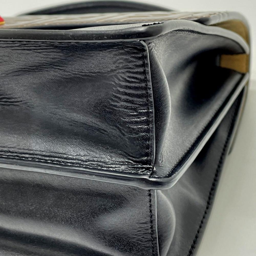 Brown Leather Fendi Baguette