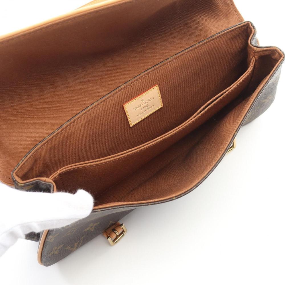 Brown Canvas Louis Vuitton Shoulder Bags