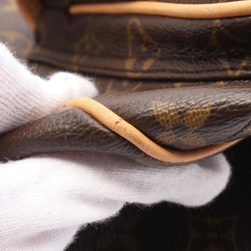 Brown Canvas Louis Vuitton Shoulder Bags