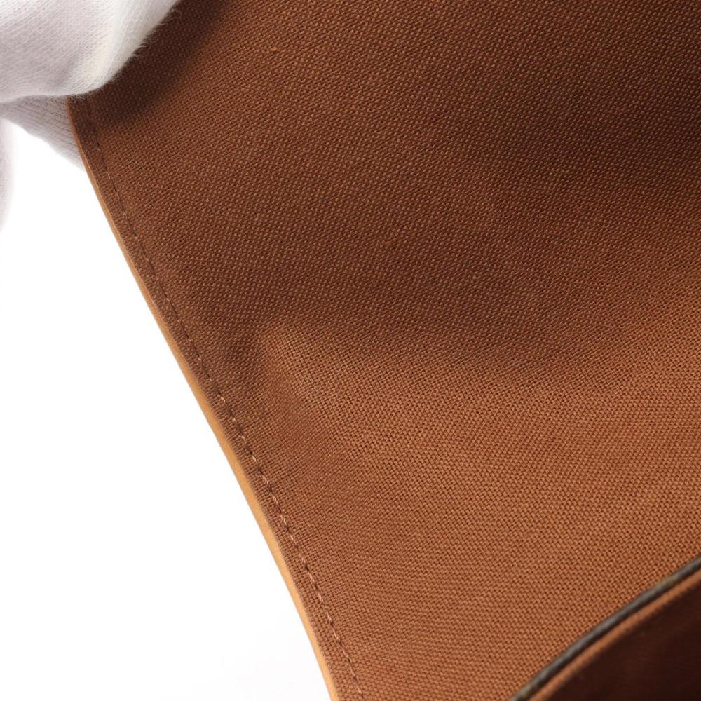 Brown Canvas Louis Vuitton Shoulder Bags