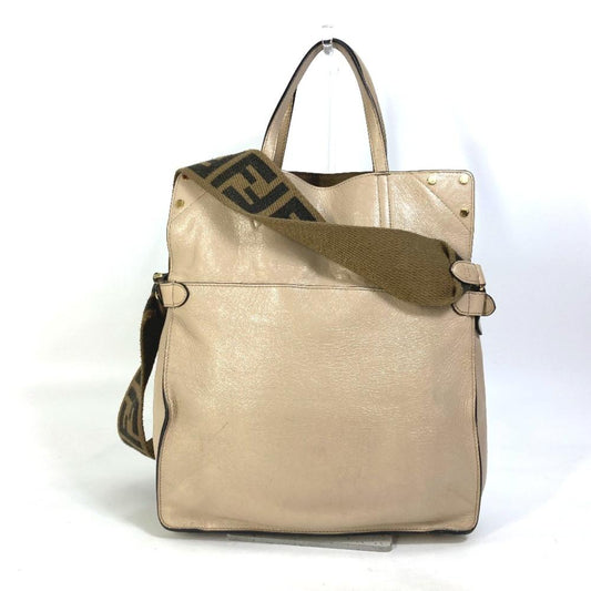 Beige Leather Fendi Shoulder Bag